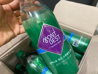 몽베스트 Montbest with Sparkling water Plain 20병 — 5점을 준 리뷰어가 2021년 11월 올린 사용 사진