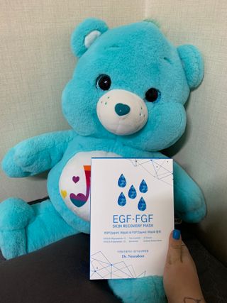 Dr.느루벗 느루벗 EGF FGF 스킨 리커버리 마스크 10장 — 5점을 준 리뷰어가 2021년 3월 올린 사용 사진