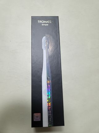트로마츠 심플 미세전류 칫솔 — 3점을 준 리뷰어가 2022년 5월 올린 사용 사진