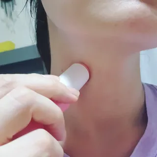 스킨큐어 산다화 카멜리아 안티 링클 멀티밤 — 5점을 준 리뷰어가 2023년 10월 올린 사용 사진