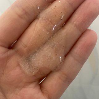 벨먼 내추럴스파 수분광채 스크럽 바디워시 600ml 5종 — 4점을 준 리뷰어가 2022년 5월 올린 사용 사진