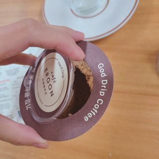 카페에르곤 바리스타 핸드 드립백커피 대용량 15g / 지중해오후 2시 — 4.5점을 준 리뷰어가 2021년 11월 올린 사용 사진