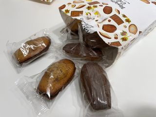 [메종콜리브리] 프랑스 마들렌 메종콜리브리 헤이즐넛 마들렌 2팩 — 5점을 준 리뷰어가 2022년 2월 올린 사용 사진