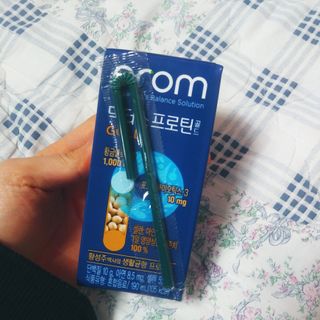 이롬 erom 닥터스 프로틴 골드 — 5점을 준 리뷰어가 2021년 4월 올린 사용 사진