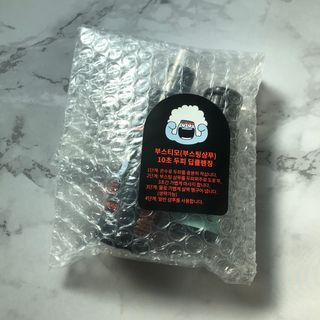 코스모먼트 부스티모 부스팅샴푸60ml + 비듬세정 진정샴푸50ml — 5점을 준 리뷰어가 2021년 11월 올린 사용 사진