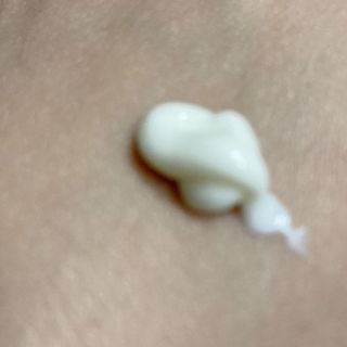 mom e 맘이 내추럴 베이비 케어 샴푸앤바스+로션 — 4점을 준 리뷰어가 2021년 1월 올린 사용 사진