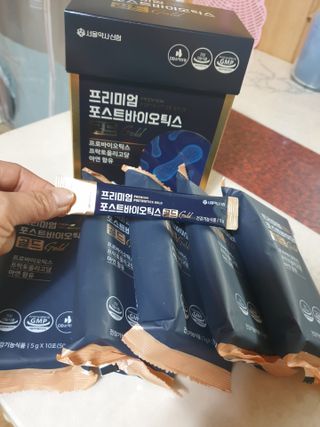 서울약사신협_프리미엄포스트바이오틱스골드_5g x 50포 — 5점을 준 리뷰어가 2021년 3월 올린 사용 사진