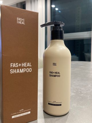 패스트힐(fast heal) 패스트힐 탈모증상완화샴푸 470ml — 5점을 준 리뷰어가 2023년 10월 올린 사용 사진