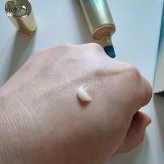 [NEW 탄력유턴 아이크림] AHC 유스 래스팅 리얼 아이크림 포 페이스 — 5점을 준 리뷰어가 2021년 3월 올린 사용 사진
