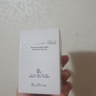브에노 파리퀸 윌 페이스 오일 — 4점을 준 리뷰어가 2021년 7월 올린 사용 사진