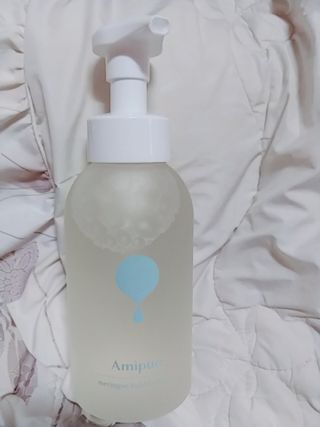 아미퓨어 [라이브] 피부장벽 강화를 위한 머랭 버블 클렌저 천연계면활성제로 온가족 사용가능 — 5점을 준 리뷰어가 2021년 7월 올린 사용 사진
