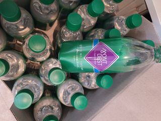 몽베스트 Montbest with Sparkling water Plain 20병 — 5점을 준 리뷰어가 2021년 11월 올린 사용 사진