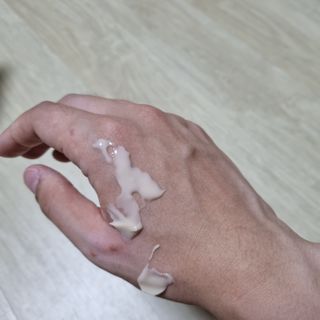 카오리온코스메틱스 사카로미세스와 시카의 만남        릴리피 릴렉싱 크림 진정한 탄력을 경험해보세요 — 5점을 준 리뷰어가 2021년 8월 올린 사용 사진
