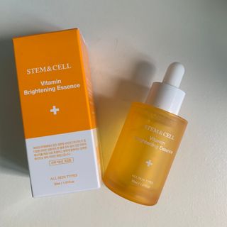 체르엠 스템앤셀 비타민 브라이트닝 에센스 30ml 1개 — 5점을 준 리뷰어가 2021년 9월 올린 사용 사진