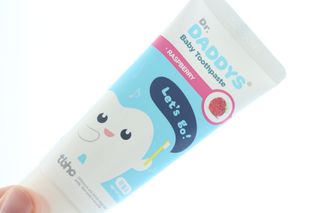 닥터데디스 안심무불소 베이비치약 60g + 여행용 미니 치약 15g — 5점을 준 리뷰어가 2022년 9월 올린 사용 사진