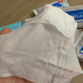 [엠메이데이] 안심 알티슈 20매 x 7 — 4점을 준 리뷰어가 2022년 1월 올린 사용 사진
