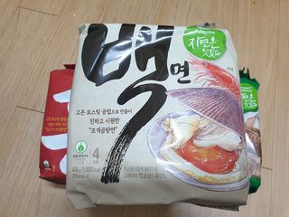 [풀무원] 자연은맛있다 정면, 백면, 홍면  세트 — 5점을 준 리뷰어가 2021년 4월 올린 사용 사진