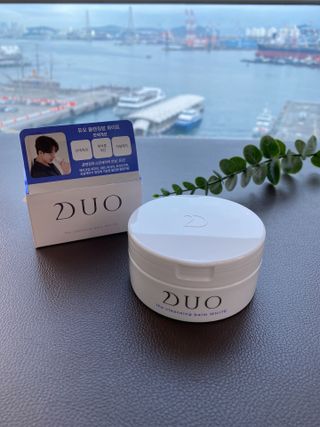 듀오코리아 [듀오] 피부맞춤형 저자극 클렌징밤 1종 랜덤발송 (모공케어,안색개선,안티에이징,블랙헤드) — 5점을 준 리뷰어가 2022년 8월 올린 사용 사진