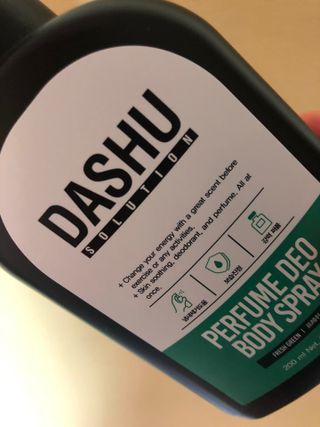 다슈코리아 다슈 솔루션 퍼퓸 데오 바디스프레이 프레쉬 그린 200ml — 5점을 준 리뷰어가 2021년 5월 올린 사용 사진
