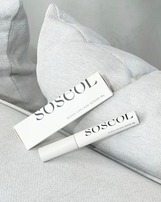 더소설 소설 블랙아이래쉬 세럼 10g(SOSEOL BLACK EYELASH SERUM 10g) — 5점을 준 리뷰어가 2023년 12월 올린 사용 사진