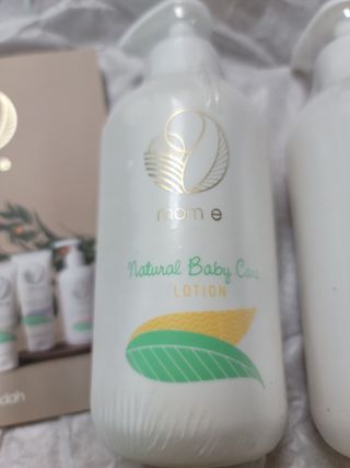 mom e 맘이 내추럴 베이비 케어 샴푸앤바스+로션 — 2.5점을 준 리뷰어가 2021년 1월 올린 사용 사진