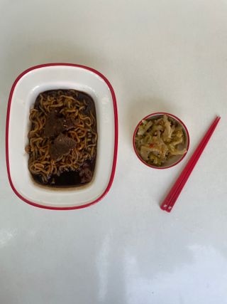 루시델리 야미하우스 홍콩 스파이시 프리미엄 짜사이 무침 500g — 5점을 준 리뷰어가 2024년 6월 올린 사용 사진