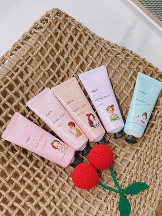 파시 고보습 핸드크림 40ml 5종 기프트 세트 — 5점을 준 리뷰어가 2022년 8월 올린 사용 사진