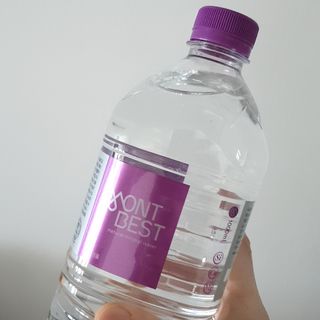 몽베스트 MONTBEST 1L 12입 — 5점을 준 리뷰어가 2022년 4월 올린 사용 사진