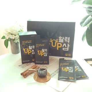 [이뮤니티플러스] 최고급녹용과 국내산 6년근 홍삼으로 활력업!!_ 활력UP삼 30포 1box — 5점을 준 리뷰어가 2022년 5월 올린 사용 사진
