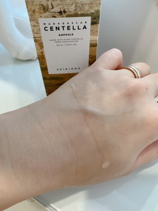 [스킨1004] 마다가스카르 센텔라 앰플 100ml — 5점을 준 리뷰어가 2024년 5월 올린 사용 사진
