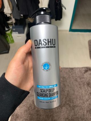 다슈코리아 다슈 데일리 두피 딥 클렌징 샴푸 500ml — 4.5점을 준 리뷰어가 2021년 3월 올린 사용 사진