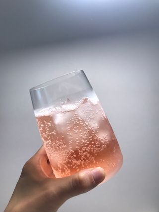 더그레잇티 콤부차 [매일유업] 더그레잇티 44kcal 콤부차 300ml *12개입 (오리지널 6개+베리리치 6개) — 5점을 준 리뷰어가 2023년 7월 올린 사용 사진
