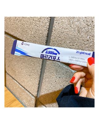 자연에온 아르긴포스 L-아르기닌 5555mg 스틱 15개입 1박스 — 5점을 준 리뷰어가 2021년 4월 올린 사용 사진