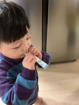 [이뮤니티플러스]우리아이 면역오키, 건강오키 _ 키즈오키 더진한꿀배도라지청 10포 1box — 4점을 준 리뷰어가 2022년 1월 올린 사용 사진