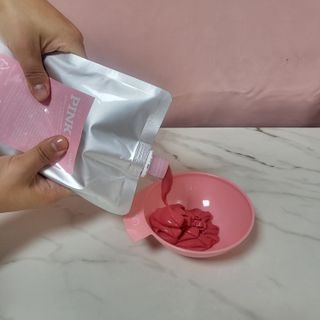 [유니프] 헤어 샤이니 핑크 컬러 트리트먼트 500g — 5점을 준 리뷰어가 2023년 12월 올린 사용 사진