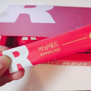 디오르 버닝레드 — 5점을 준 리뷰어가 2022년 1월 올린 사용 사진