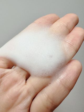MF프리 [닥터문] 유산균 락토케어 질경초 여성청결제 200ml (폼타입) — 5점을 준 리뷰어가 2024년 8월 올린 사용 사진