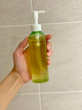 스킨큐어 산다화 순한 클렌징 동백 오일 200ml — 5점을 준 리뷰어가 2023년 3월 올린 사용 사진