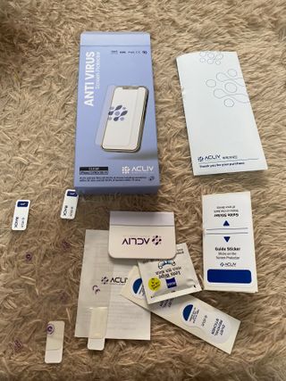 아클리브 Premium 항균 항바이러스 액정 보호필름(iPhone) — 4.5점을 준 리뷰어가 2022년 1월 올린 사용 사진