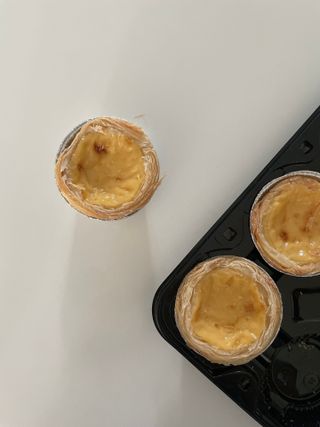 디앙뜨 포르투갈 에그타르트 오리지널 맛+패션후르츠 맛 중 택1 — 4점을 준 리뷰어가 2021년 7월 올린 사용 사진