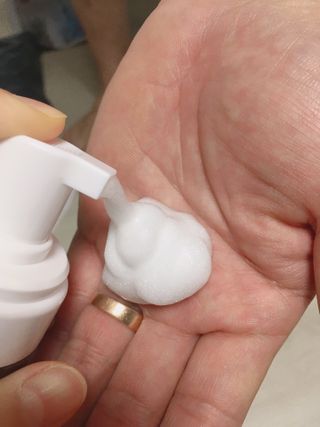 NESAY 네세이 크림 폼클렌져 포맨 150mL 남자폼클렌져 — 4점을 준 리뷰어가 2021년 5월 올린 사용 사진