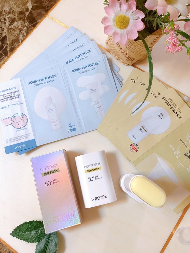 라이트터치 선스틱 15g (SPF50+, PA++++) 리뷰 사진