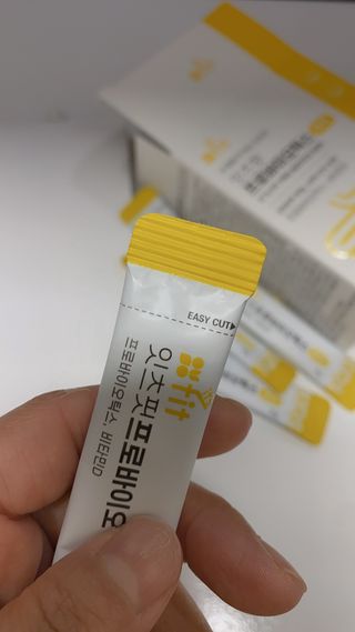 잇츠핏 프로바이오틱스 키즈 유산균 — 4점을 준 리뷰어가 2021년 3월 올린 사용 사진