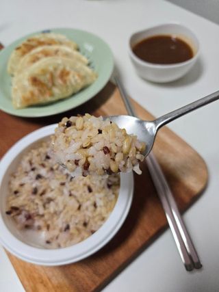[구매평]양반 동원 양반 100밥 오미밥, 130g, 12개 — 5점을 준 리뷰어가 2025년 4월 올린 사용 사진
