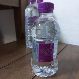 몽베스트 [MONTBEST] 330mL 20병 — 5점을 준 리뷰어가 2022년 4월 올린 사용 사진