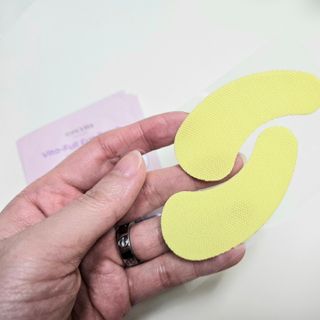 세뚜아(Cettua) [세뚜아] 비타풀 아이 패치 Cettua Vita-Full Eye Patch — 5점을 준 리뷰어가 2024년 2월 올린 사용 사진