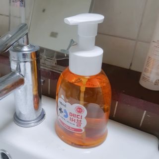 오쎄 메디버블 핸드워시폼 500ml 1+1 — 5점을 준 리뷰어가 2023년 4월 올린 사용 사진