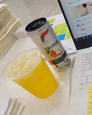 셀시어스 오리지널 325ml 에너지 비타민 피트니스 드링크(24can) 다이어트 음료 — 5점을 준 리뷰어가 2022년 5월 올린 사용 사진