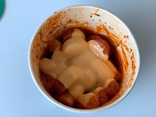 나우  [요리궁리] B타입 ( 매콤, 치즈, 매콤까르보 ) 꽃떡볶이 6개입 세트 — 5점을 준 리뷰어가 2025년 3월 올린 사용 사진