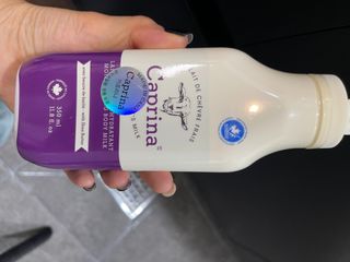 [카프리나]프레쉬 산양밀크 어메이징 바디로션 350ml (시어버터 향) — 5점을 준 리뷰어가 2023년 6월 올린 사용 사진